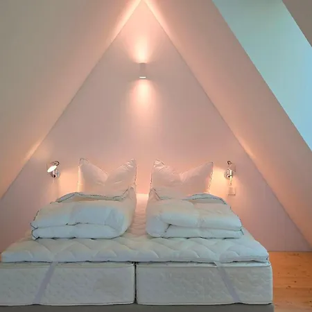 Architektenhaus Sturmvogel Direkte Strandlage In Kiel